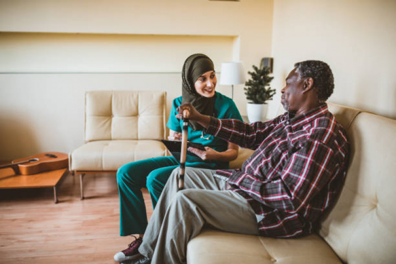 Encontrar Serviço de Atendimento Home Care para Idoso Acamado Trindade - Atendimento Home Care Enfermeiro para Idoso